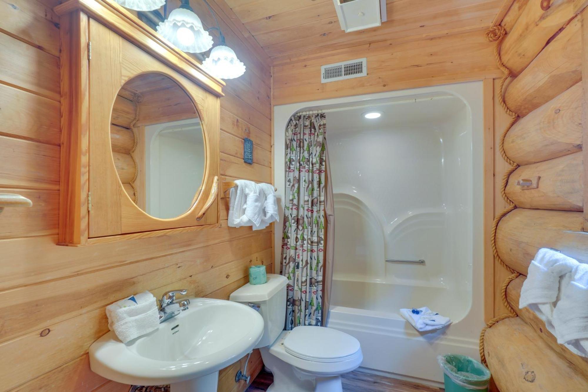 Gatlinburg Cabin With Hot Tub About 11 Miles To Downtown Kültér fotó