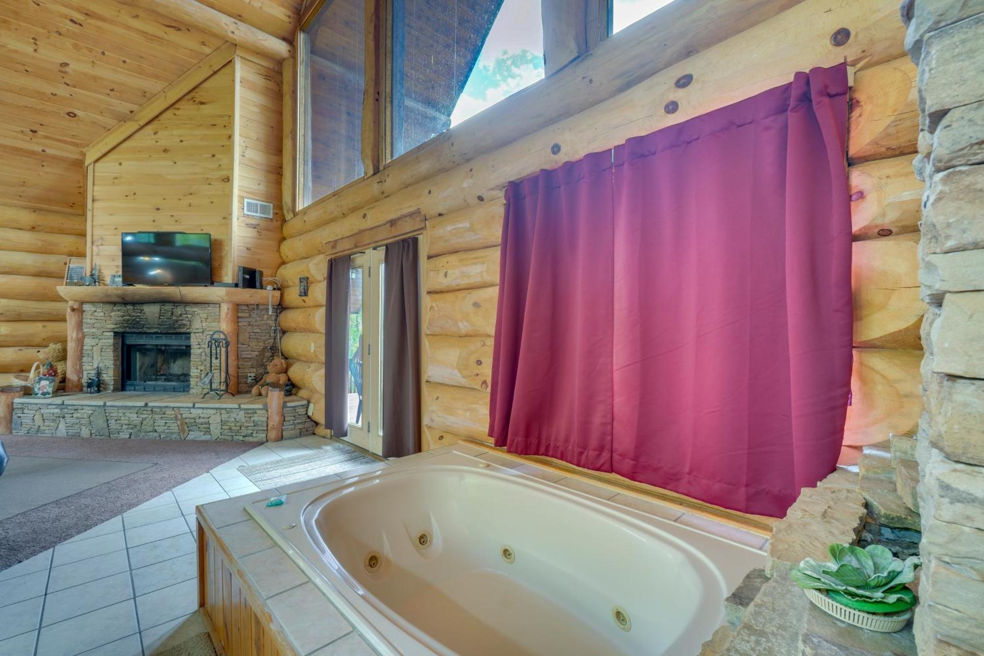 Gatlinburg Cabin With Hot Tub About 11 Miles To Downtown Kültér fotó